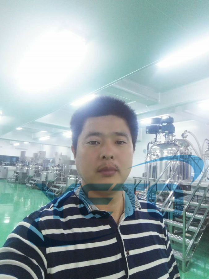 vacuum homogenizer16.jpg