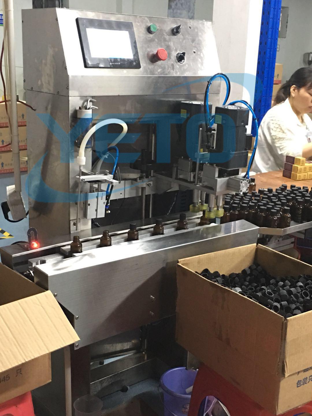 单头半自动精油灌 (1).jpg